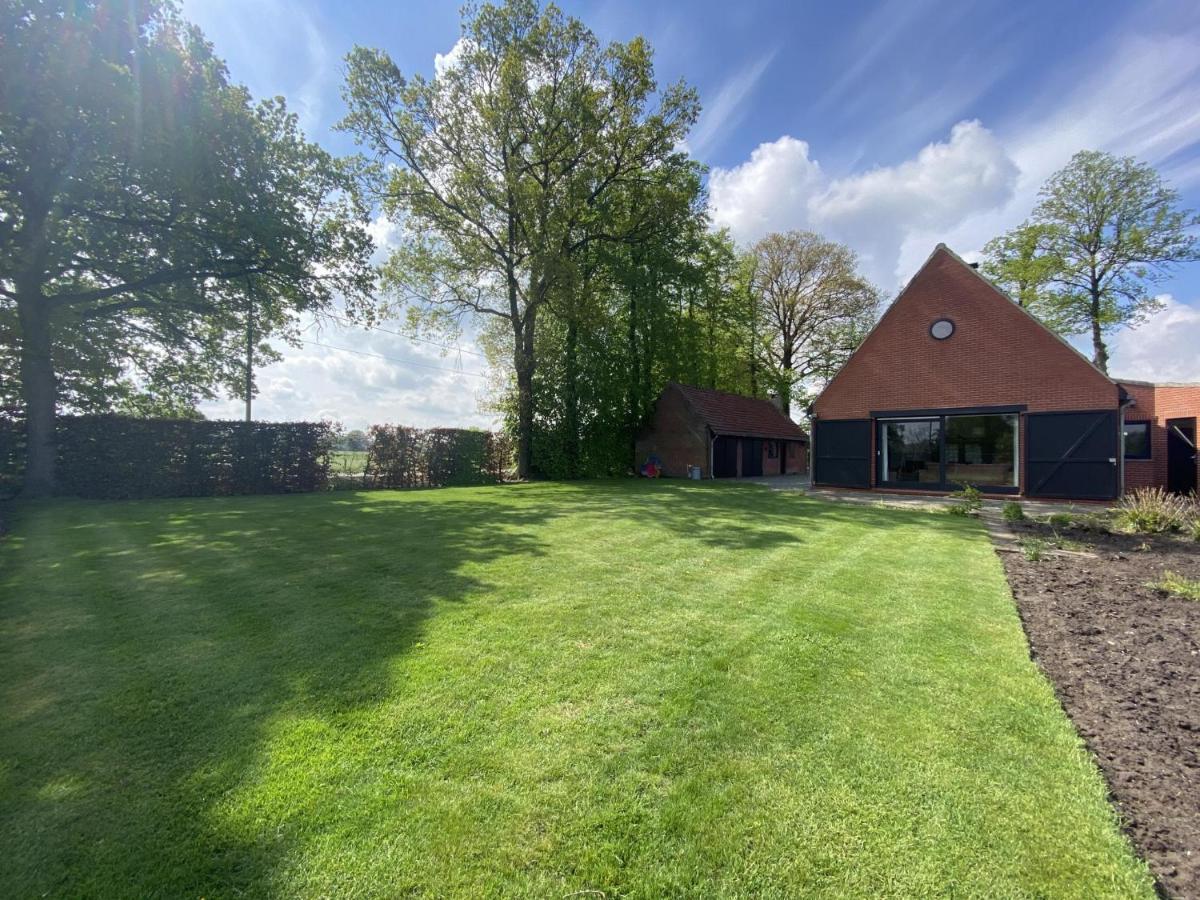 Drieskenshoeve Grote-Brogel Buitenkant foto