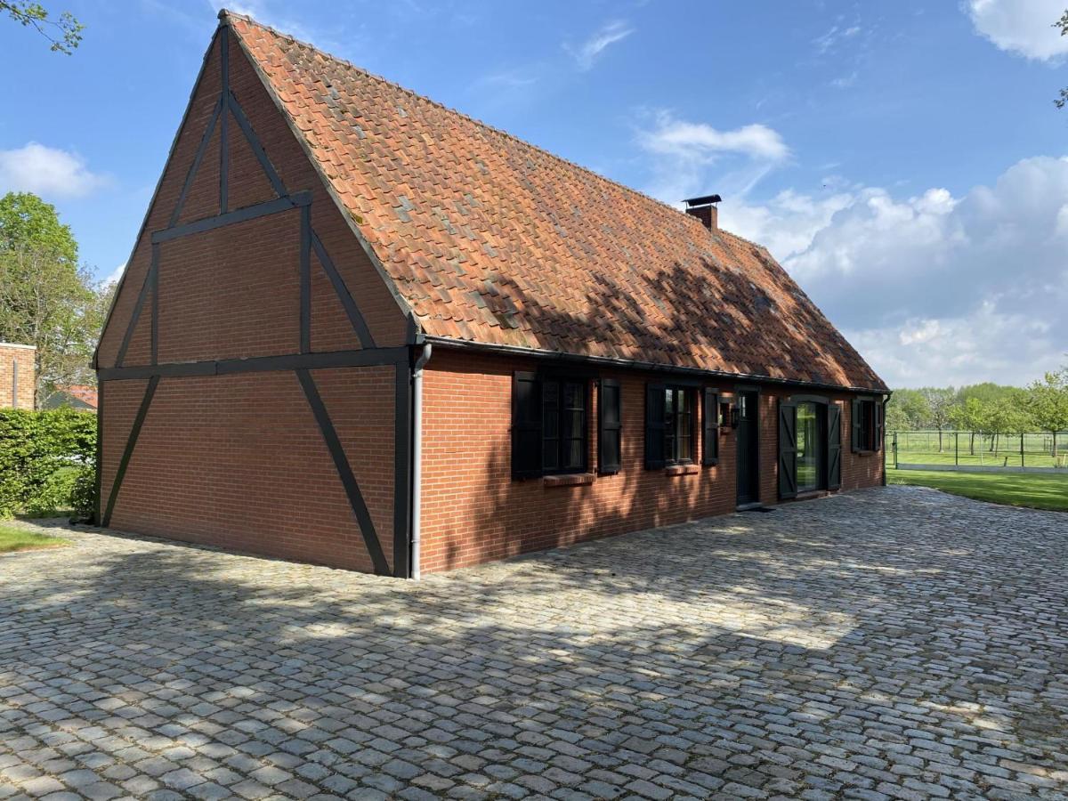 Drieskenshoeve Grote-Brogel Buitenkant foto